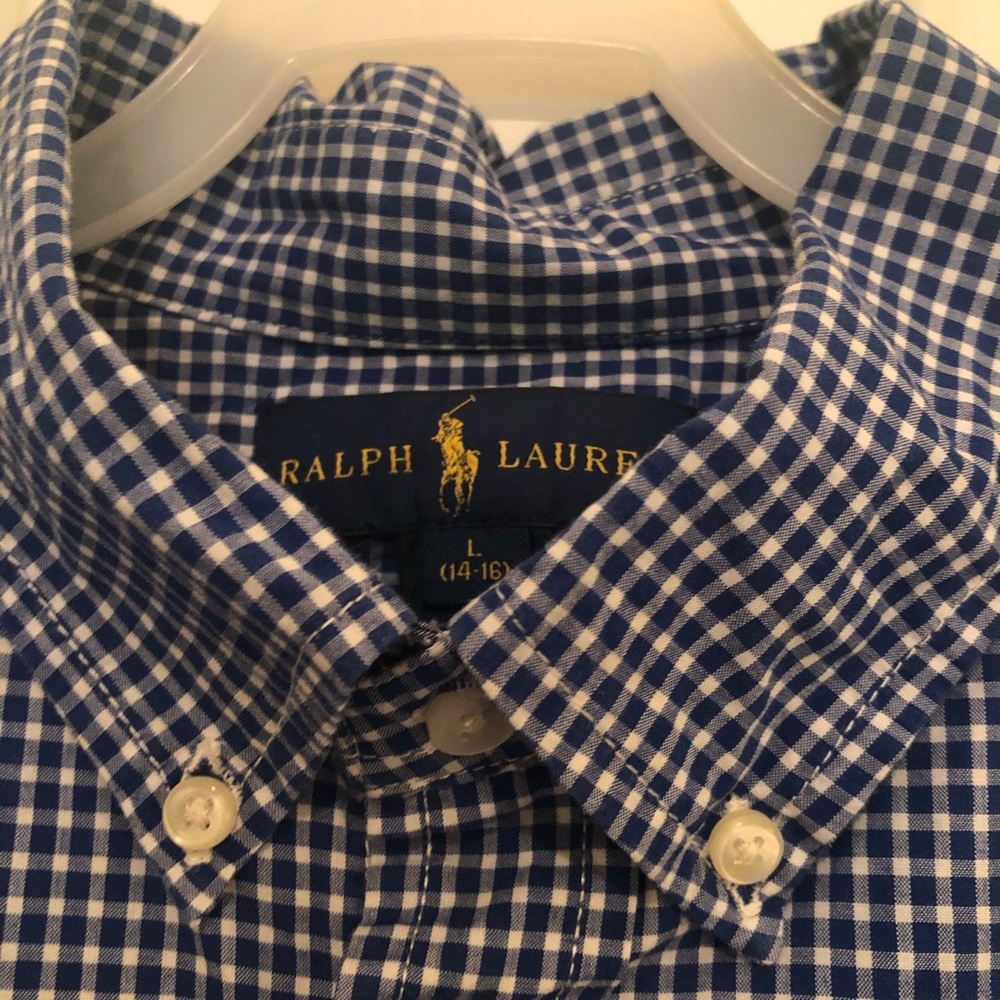 Ralph Lauren long sleeve button down shirt. Size large(14-16)